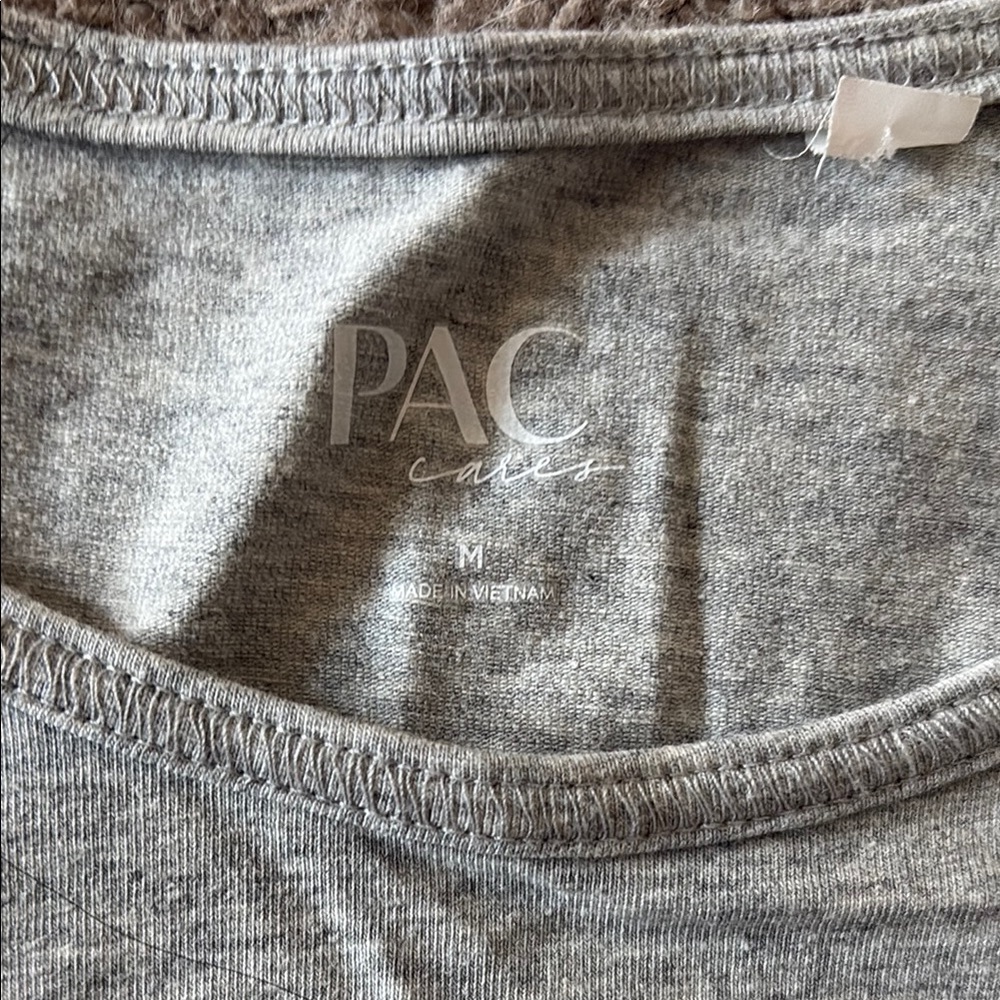 PacSun Gray Asymmetrical Crop Tank Top - Picture 2 of 3